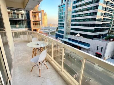 Female Apartment | Professionals Tenants | Near Metro